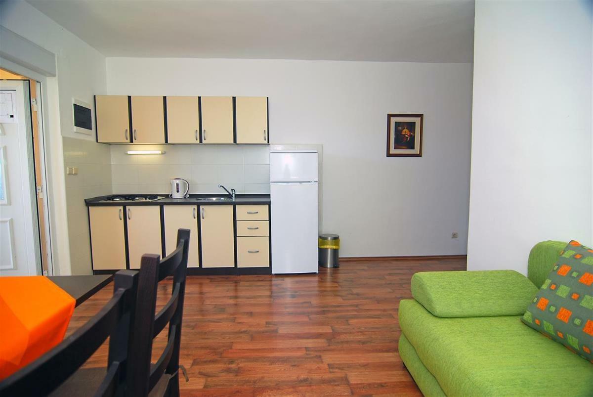 Apartman Luca Appartement Zečevo Buitenkant foto